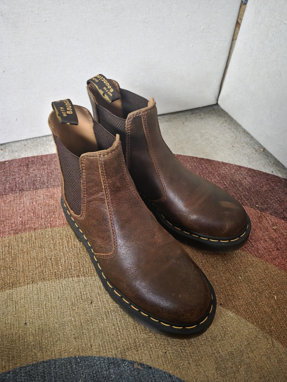 Dr. Martens Brown Leather Chelsea Boots - Women 9 - Picture 2 of 4